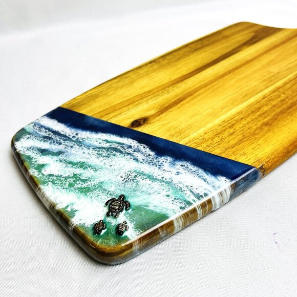 New Handmade Charcuterie Board Serving Tray Seascape Ocean Waves Epoxy Art 17" - Picture 7 of 10